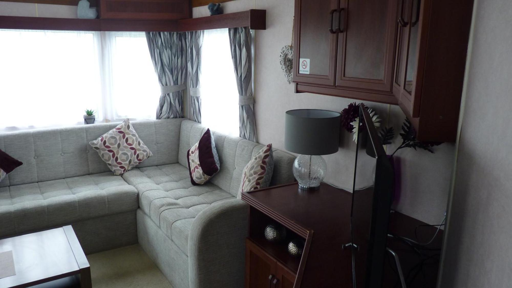 L&G Family Holidays 6 Berth Coral Beach Laura Familys Only And Lead Person Must Be Over 30 Ingoldmells Extérieur photo