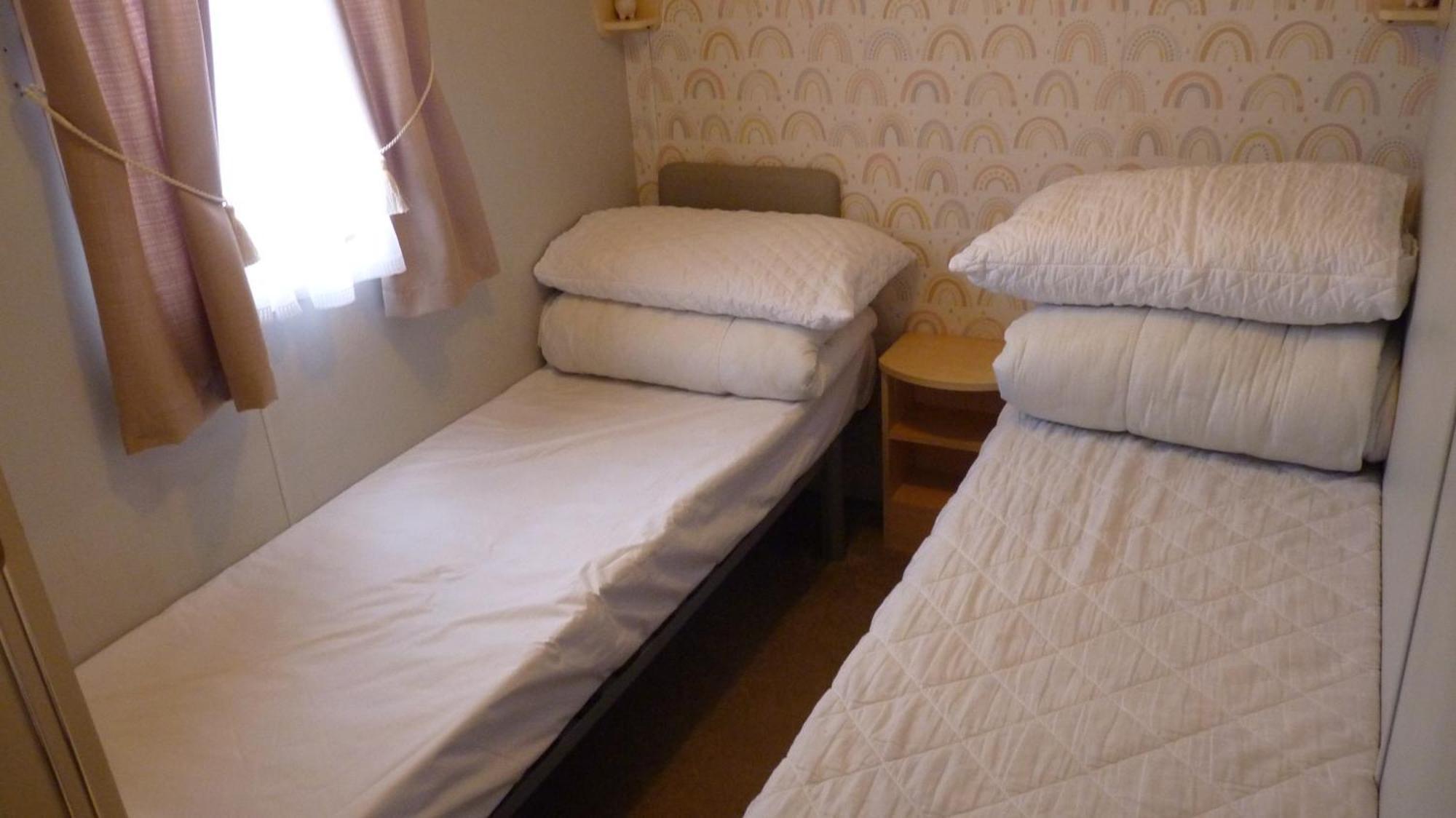 L&G Family Holidays 6 Berth Coral Beach Laura Familys Only And Lead Person Must Be Over 30 Ingoldmells Extérieur photo
