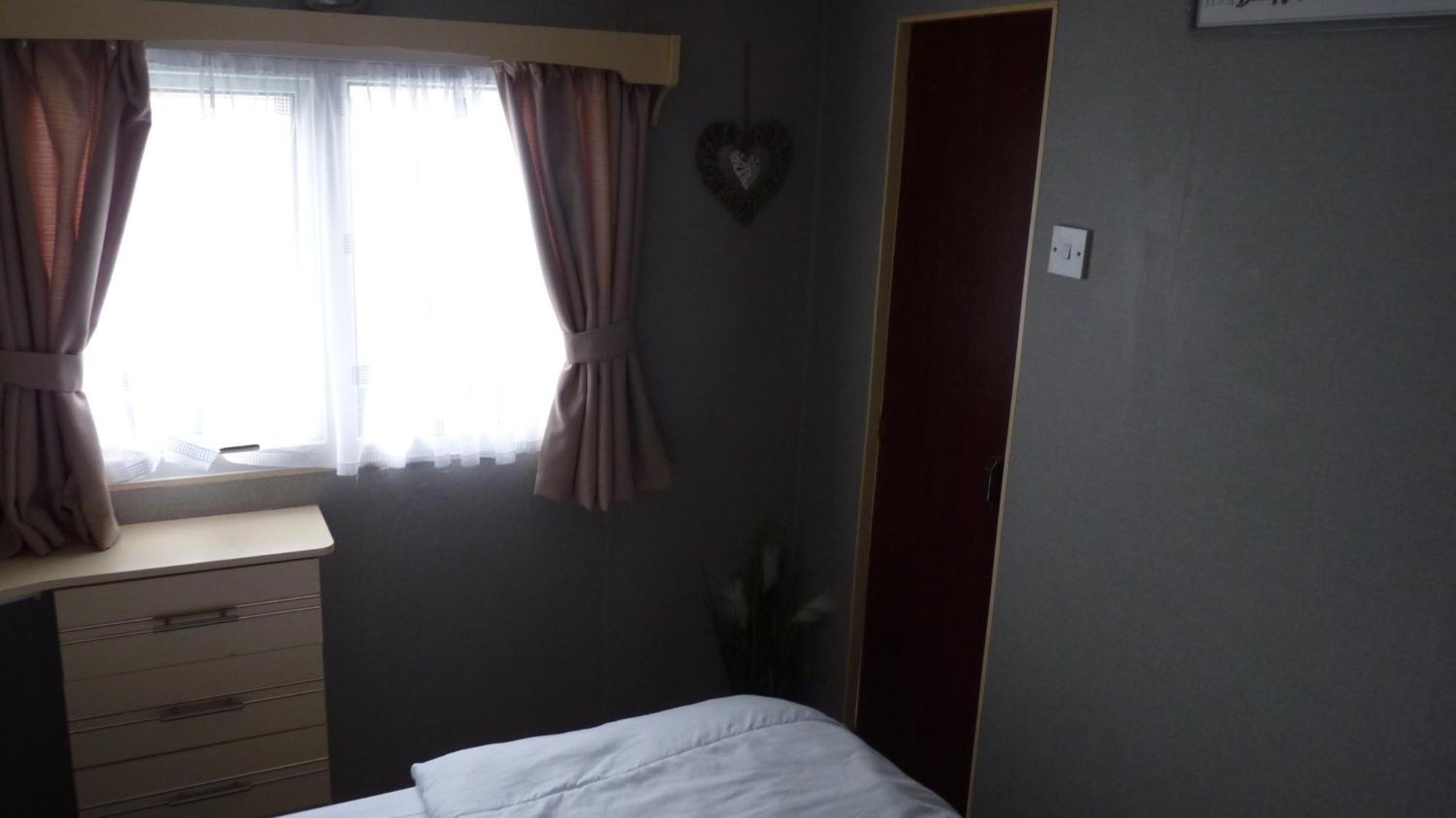 L&G Family Holidays 6 Berth Coral Beach Laura Familys Only And Lead Person Must Be Over 30 Ingoldmells Extérieur photo